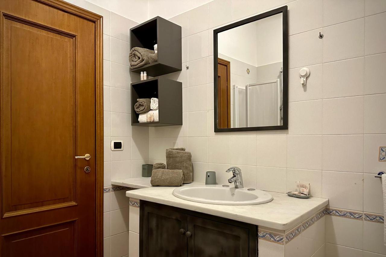 Degli Inglesi Apartment